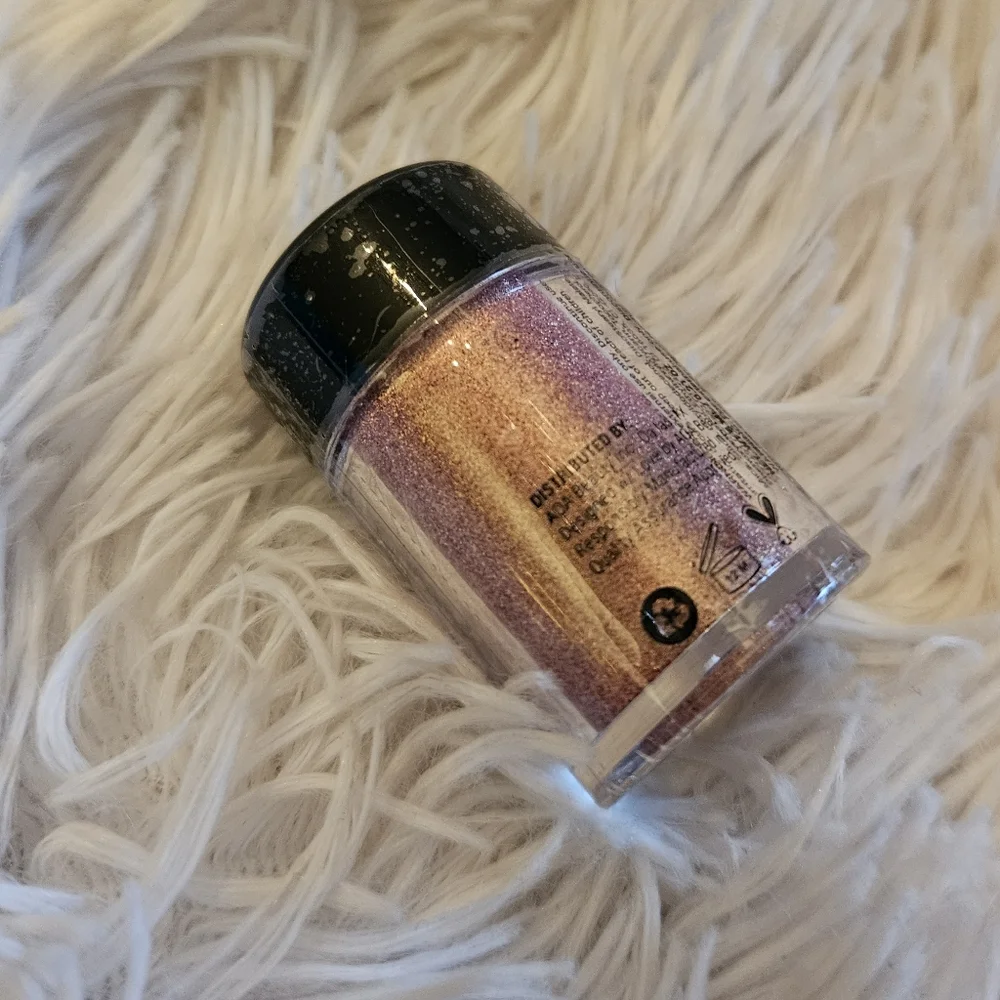 🆕️Loose Pigment ENCHANT